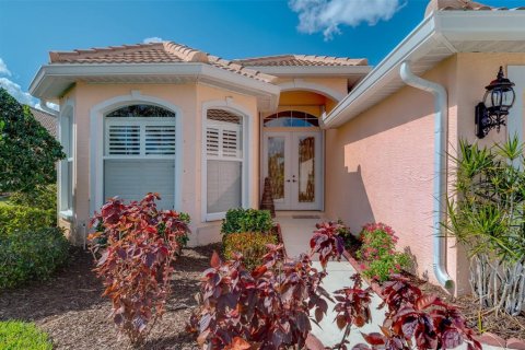 Villa ou maison à vendre à North Port, Floride: 3 chambres, 163.42 m2 № 1533340 - photo 10