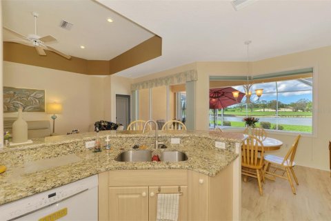 Villa ou maison à vendre à North Port, Floride: 3 chambres, 163.42 m2 № 1533340 - photo 30