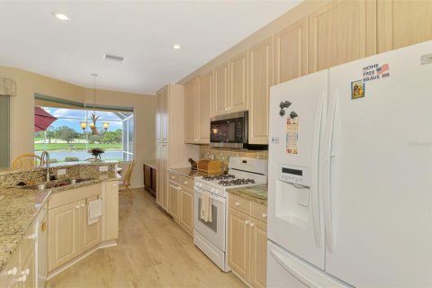 Villa ou maison à vendre à North Port, Floride: 3 chambres, 163.42 m2 № 1533340 - photo 28