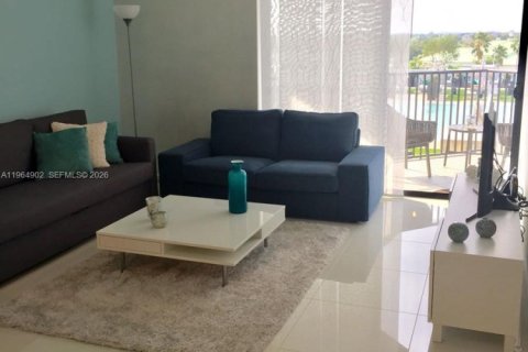 Condo in Doral, Florida, 1 bedroom  № 2026216 - photo 8