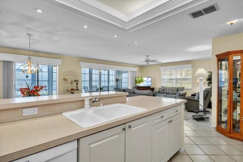 Copropriété à vendre à Punta Gorda, Floride: 3 chambres, 156.26 m2 № 2421646 - photo 15