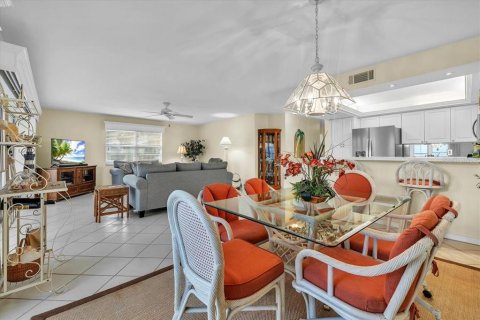 Copropriété à vendre à Punta Gorda, Floride: 3 chambres, 156.26 m2 № 2421646 - photo 10