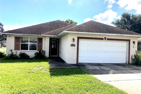 Casa en alquiler en Lakeland, Florida, 3 dormitorios, 161 m2 № 1915964 - foto 1