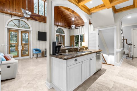 Villa ou maison à vendre à Hobe Sound, Floride: 6 chambres, 302.95 m2 № 2039276 - photo 13