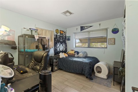 House in Oakland Park, Florida 3 bedrooms, 120.77 sq.m. № 1441502 - photo 18