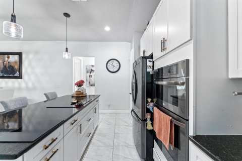 Casa en venta en Port St. Lucie, Florida, 4 dormitorios, 186.83 m2 № 2426071 - foto 19