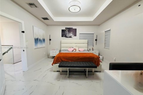 House in Cutler Bay, Florida 3 bedrooms, 174.28 sq.m. № 1998793 - photo 26