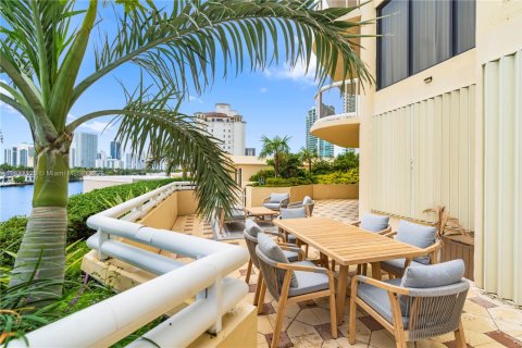 Купить кондоминиум в Авентура, Флорида 2 спальни, 179.86м2, № 1978461 - фото 29