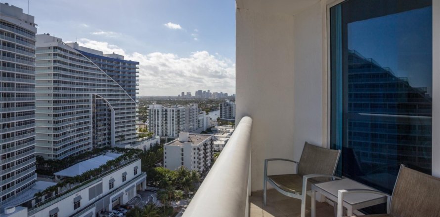 Estudio en el Condominio en Fort Lauderdale, Florida № 914121