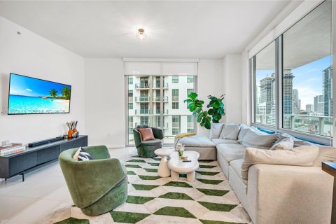 Condo in Miami, Florida, 2 bedrooms  № 2047570