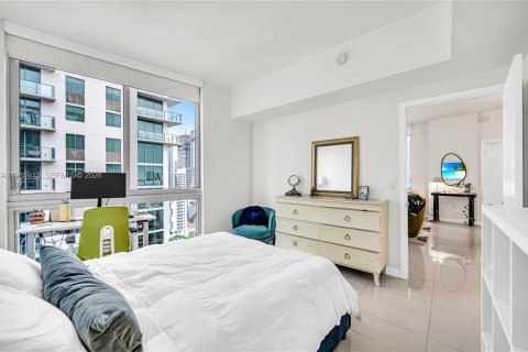 Condo in Miami, Florida, 2 bedrooms  № 2047570 - photo 25