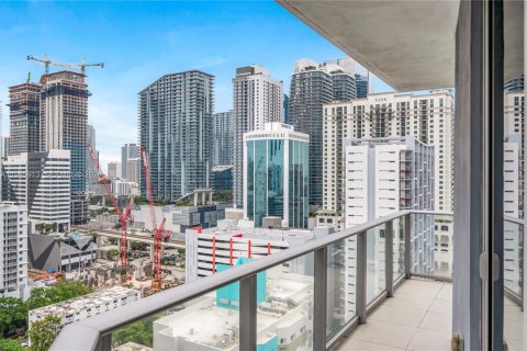 Condo in Miami, Florida, 2 bedrooms  № 2047570 - photo 21