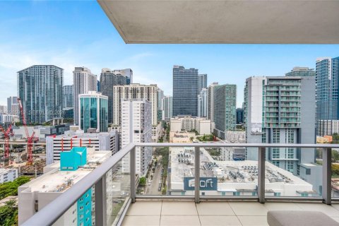Condo in Miami, Florida, 2 bedrooms  № 2047570 - photo 20