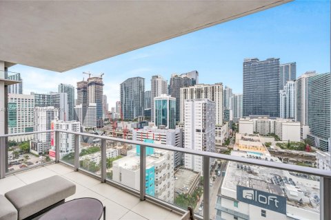 Condo in Miami, Florida, 2 bedrooms  № 2047570 - photo 22