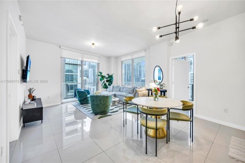 Condo in Miami, Florida, 2 bedrooms  № 2047570 - photo 24