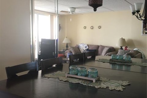 Condo in Ponce Inlet, Florida, 2 bedrooms  № 2110711 - photo 19
