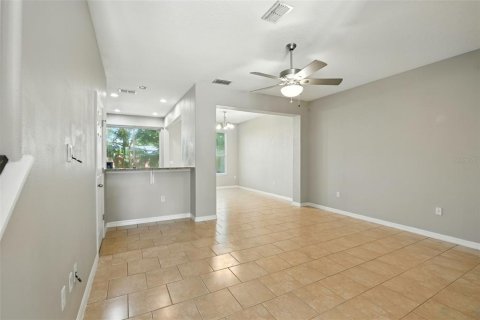 Touwnhouse à vendre à Sanford, Floride: 3 chambres, 140.65 m2 № 1899810 - photo 6
