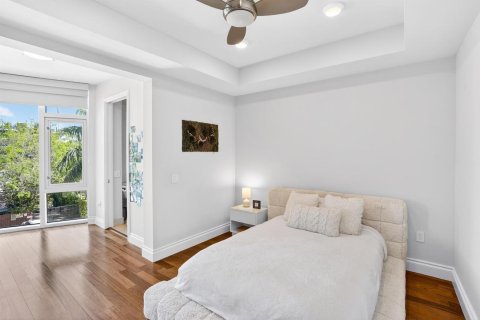 Condo in Fort Lauderdale, Florida, 3 bedrooms № 2268054 - photo 29