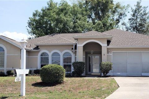 Villa ou maison à Ocala, Floride 2 chambres, 150.41 m2 № 2273166