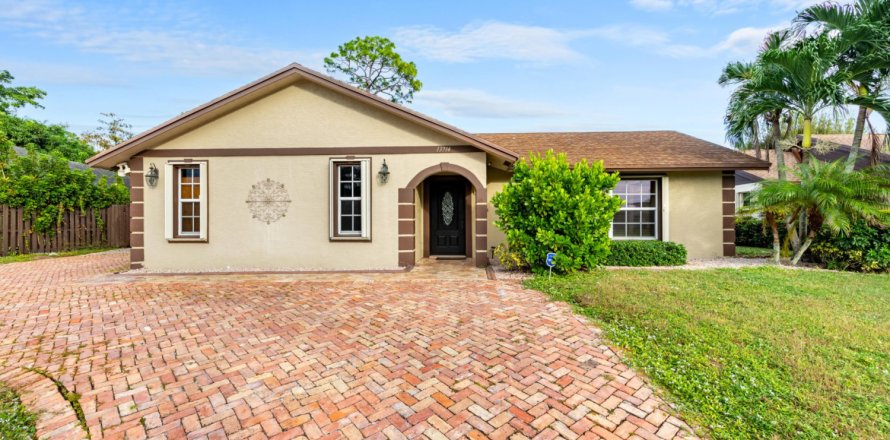 Casa en Wellington, Florida 3 dormitorios, 154.96 m2 № 1002875
