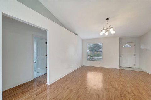 Casa en alquiler en North Port, Florida, 3 dormitorios, 111.95 m2 № 1885955 - foto 6