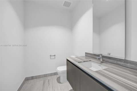 Copropriété à vendre à Aventura, Floride: 3 chambres, 275.18 m2 № 2255719 - photo 15