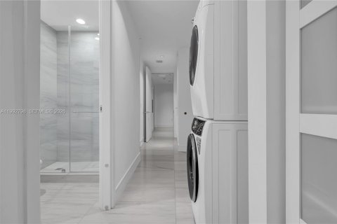 Copropriété à vendre à Aventura, Floride: 3 chambres, 275.18 m2 № 2255719 - photo 23