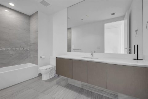 Copropriété à vendre à Aventura, Floride: 3 chambres, 275.18 m2 № 2255719 - photo 20