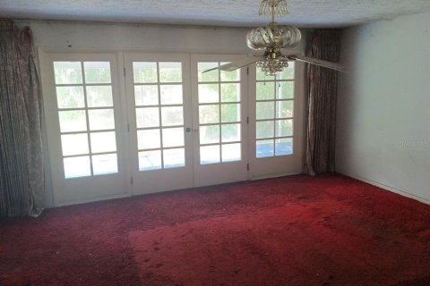 Villa ou maison à vendre à Tampa, Floride: 4 chambres, 193.24 m2 № 2202240 - photo 16