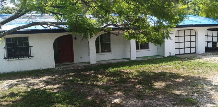 Villa ou maison à Tampa, Floride 4 chambres, 193.24 m2 № 2202240