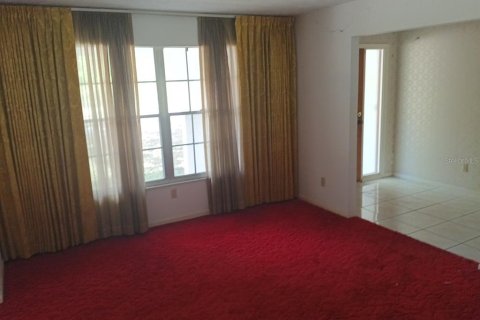 Villa ou maison à vendre à Tampa, Floride: 4 chambres, 193.24 m2 № 2202240 - photo 11