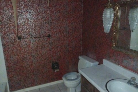 Villa ou maison à vendre à Tampa, Floride: 4 chambres, 193.24 m2 № 2202240 - photo 23