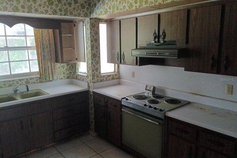 Villa ou maison à vendre à Tampa, Floride: 4 chambres, 193.24 m2 № 2202240 - photo 14