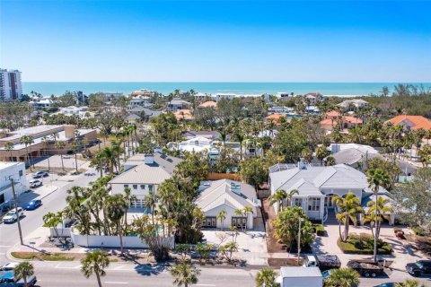 Villa ou maison à vendre à Sarasota, Floride: 3 chambres, 192.49 m2 № 1546220 - photo 4