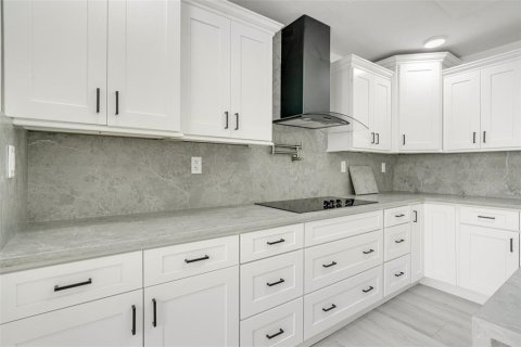 Villa ou maison à vendre à Sarasota, Floride: 3 chambres, 192.49 m2 № 1546220 - photo 28