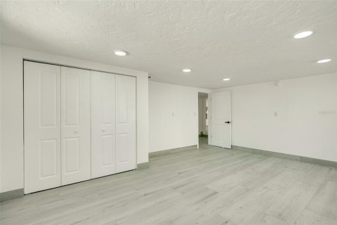Villa ou maison à vendre à Sarasota, Floride: 3 chambres, 192.49 m2 № 1546220 - photo 19
