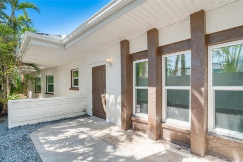 Villa ou maison à vendre à Sarasota, Floride: 3 chambres, 192.49 m2 № 1546220 - photo 6