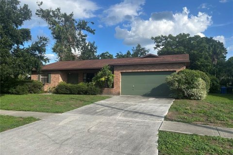 Casa en venta en Valrico, Florida, 3 dormitorios, 185.62 m2 № 1793822 - foto 1