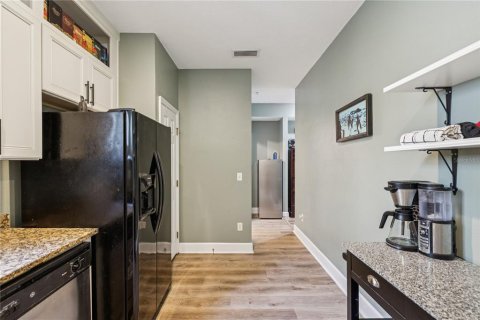 Touwnhouse à vendre à Tampa, Floride: 3 chambres, 186.27 m2 № 1838088 - photo 17