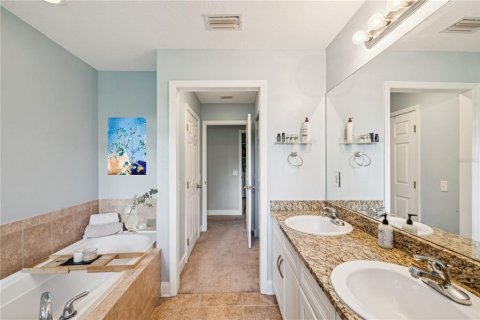Touwnhouse à vendre à Tampa, Floride: 3 chambres, 186.27 m2 № 1838088 - photo 23