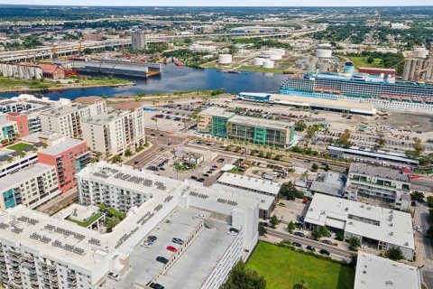 Touwnhouse à vendre à Tampa, Floride: 3 chambres, 186.27 m2 № 1838088 - photo 27