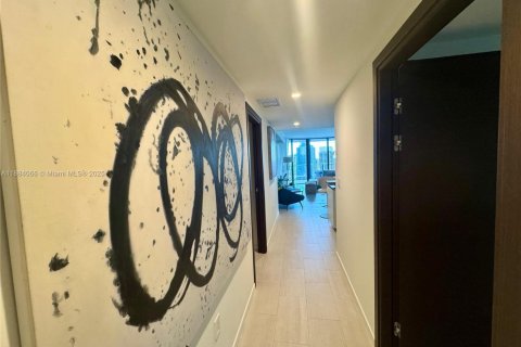 Copropriété à vendre à Miami, Floride: 3 chambres, 177.35 m2 № 1981813 - photo 8