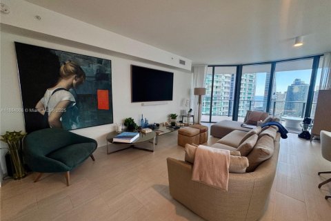 Copropriété à vendre à Miami, Floride: 3 chambres, 177.35 m2 № 1981813 - photo 11