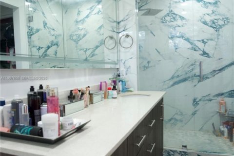Casa en alquiler en Miami Gardens, Florida, 3 dormitorios, 144.56 m2 № 2155156 - foto 15