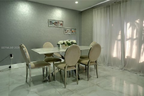 Casa en alquiler en Miami Gardens, Florida, 3 dormitorios, 144.56 m2 № 2155156 - foto 7