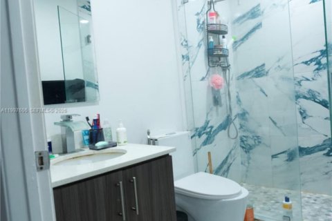 Casa en alquiler en Miami Gardens, Florida, 3 dormitorios, 144.56 m2 № 2155156 - foto 14