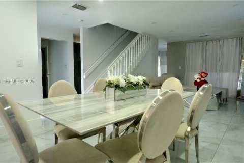 Casa en alquiler en Miami Gardens, Florida, 3 dormitorios, 144.56 m2 № 2155156 - foto 8