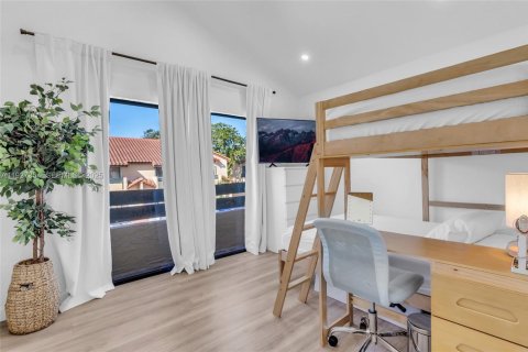 Adosado en venta en Miami, Florida, 2 dormitorios, 107.02 m2 № 1986258 - foto 13