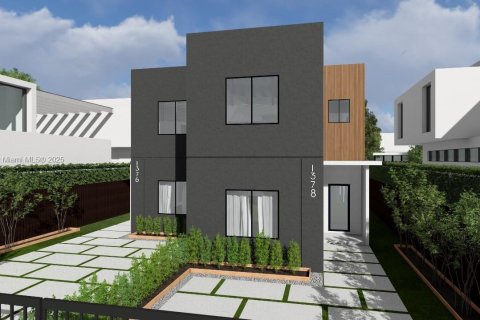 Casa en venta en Miami, Florida, 4 dormitorios № 1945912 - foto 18