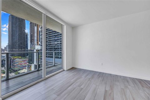 Condominio en alquiler en Miami, Florida, 2 dormitorios, 84.54 m2 № 1938484 - foto 7